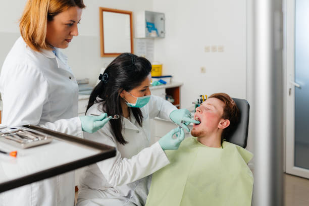 Best Emergency Wisdom Tooth Extraction in Westworth Village, TX